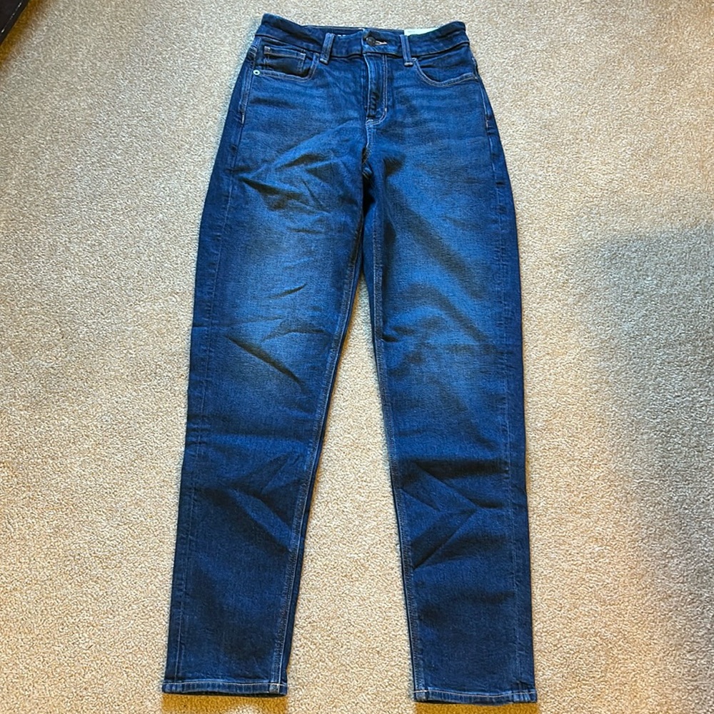 NWT American Eagle, curvy mom Jean